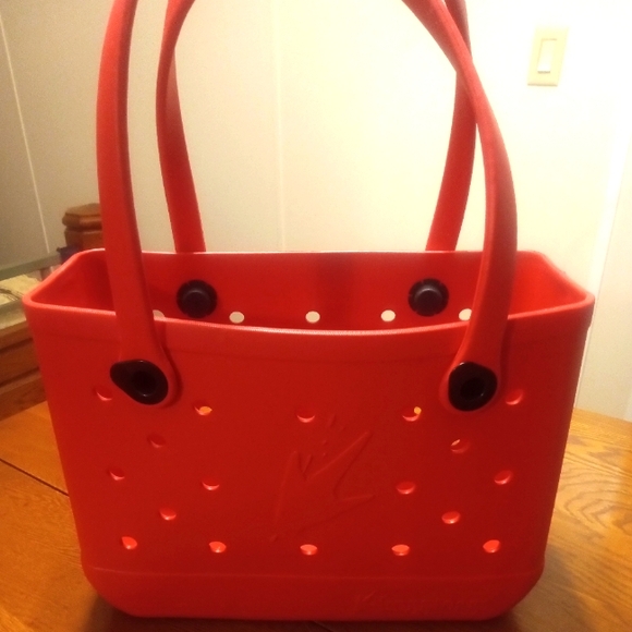 Handbags - NEW Beach Bag